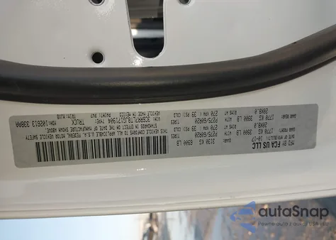 2018 Ram 1500 Big Horn 4X4 5'7 Box z USA, uszkodzony, nr VIN 3C6RR7LT8JG171904